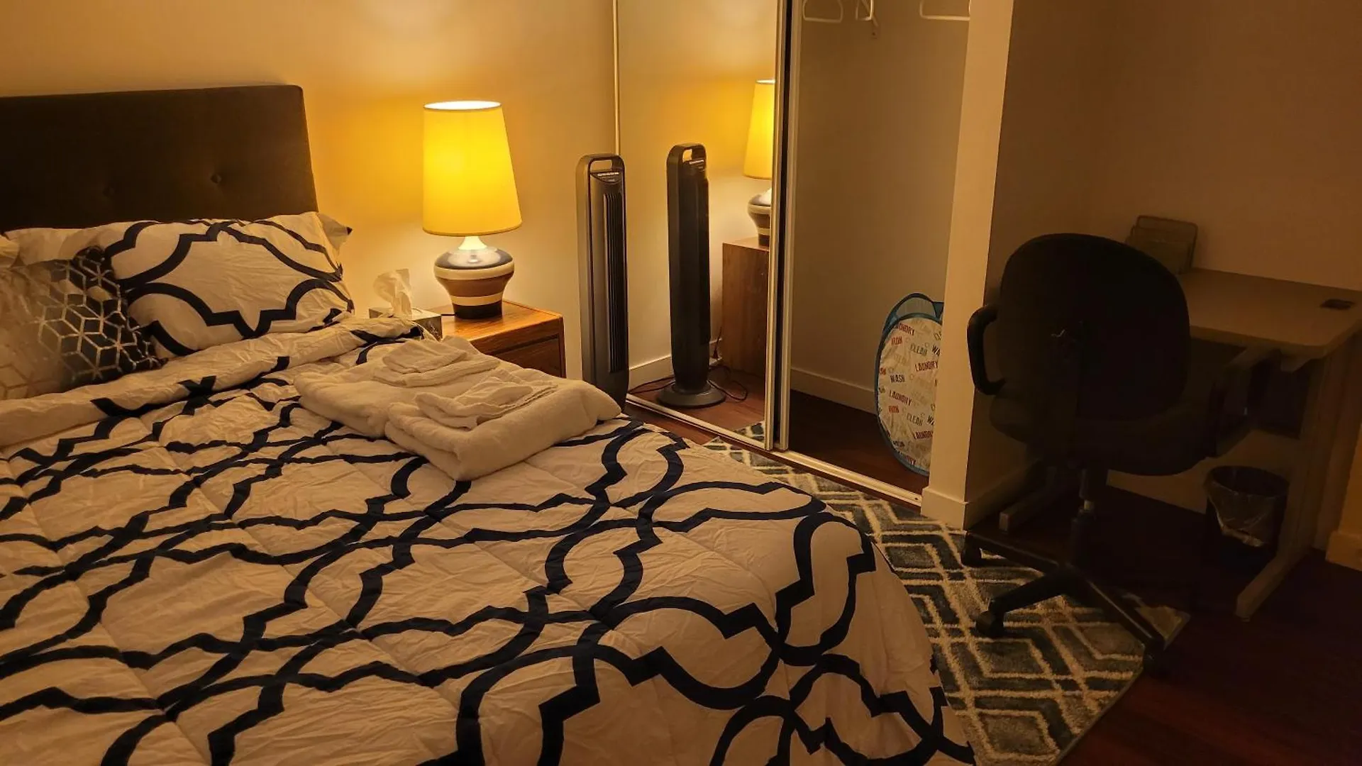 דירה וויניפג Two Luxury Bedrooms In The Basement